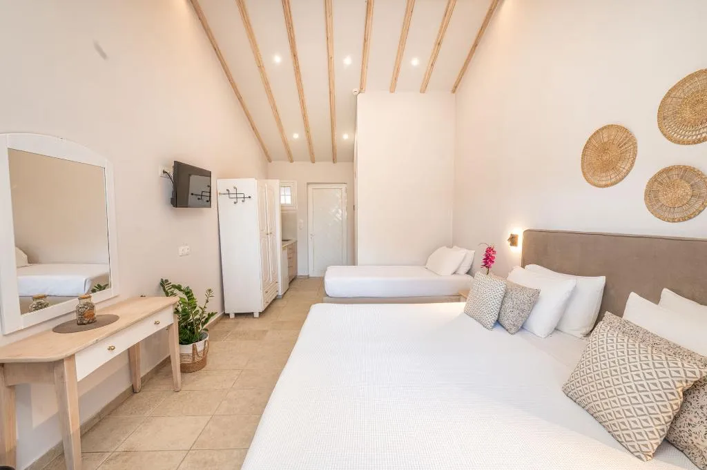STUDIO STANDARD Room, Korina Apart Hotel, Corfu