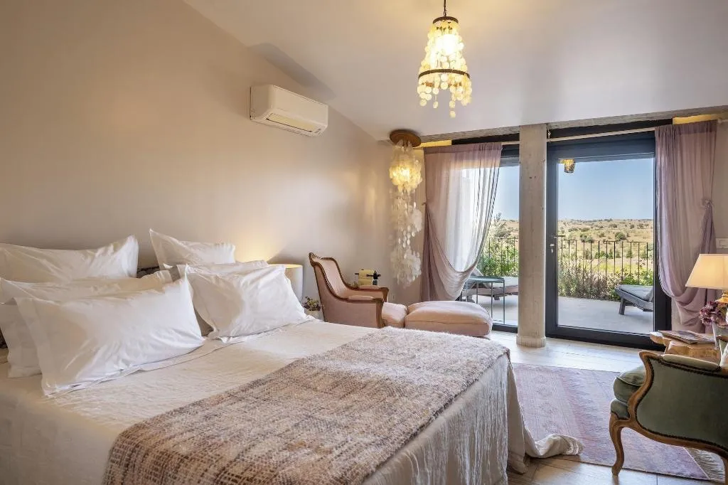 Room, Aal Cachucho, Madrid