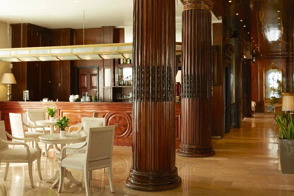 Bar, Mon Repos Palace,Hotel, Corfu