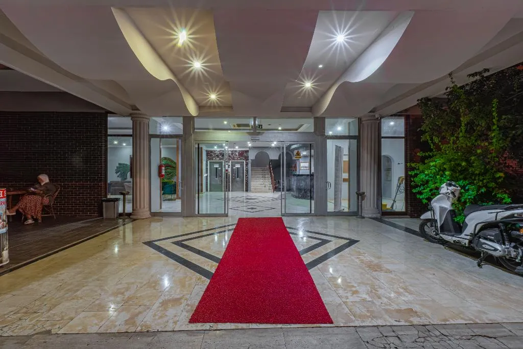 Lobby, Grand Bahama Beach Hotel, Antalya