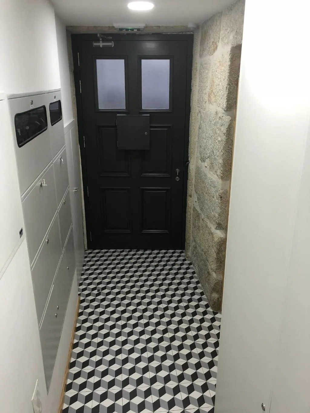 Lobby, Insitu Trindade, Porto