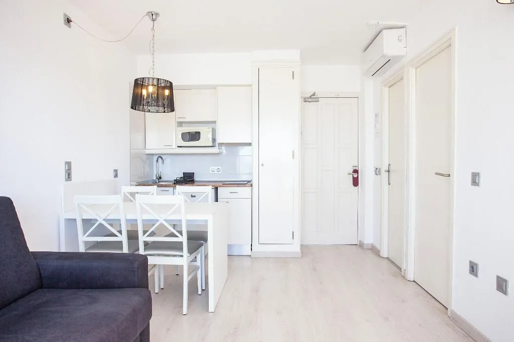 APARTMENT TWO BEDS Room, Sand Beach Apartments, Majorca