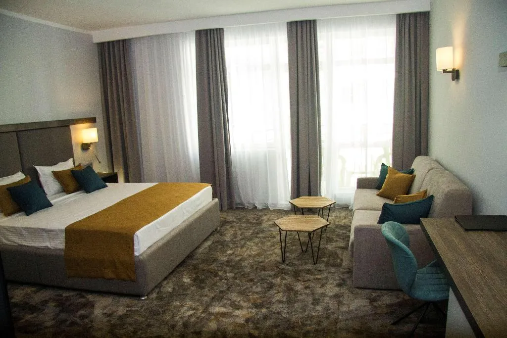 DOUBLE DELUXE Room, Best Western Plus Premium Inn, Bourgas