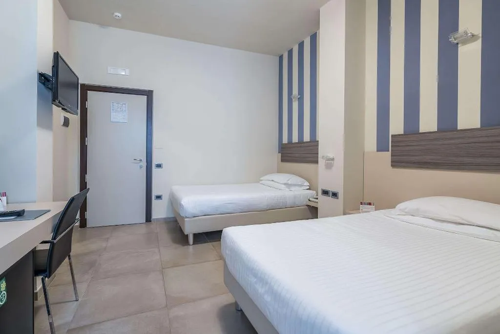 Room, Palace Hotel, Naples