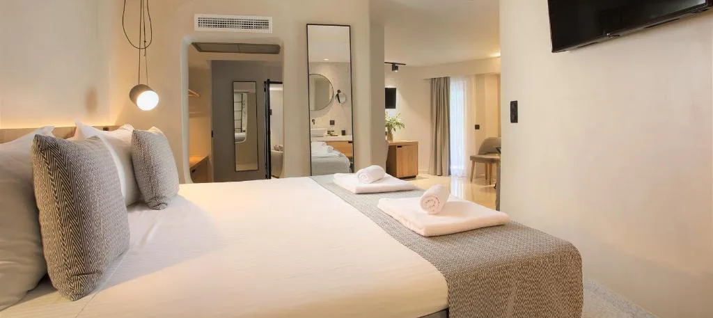 Double or Twin SUPERIOR GARDEN VIEW Room, Ikaros Beach Luxury Resort Spa, Crete