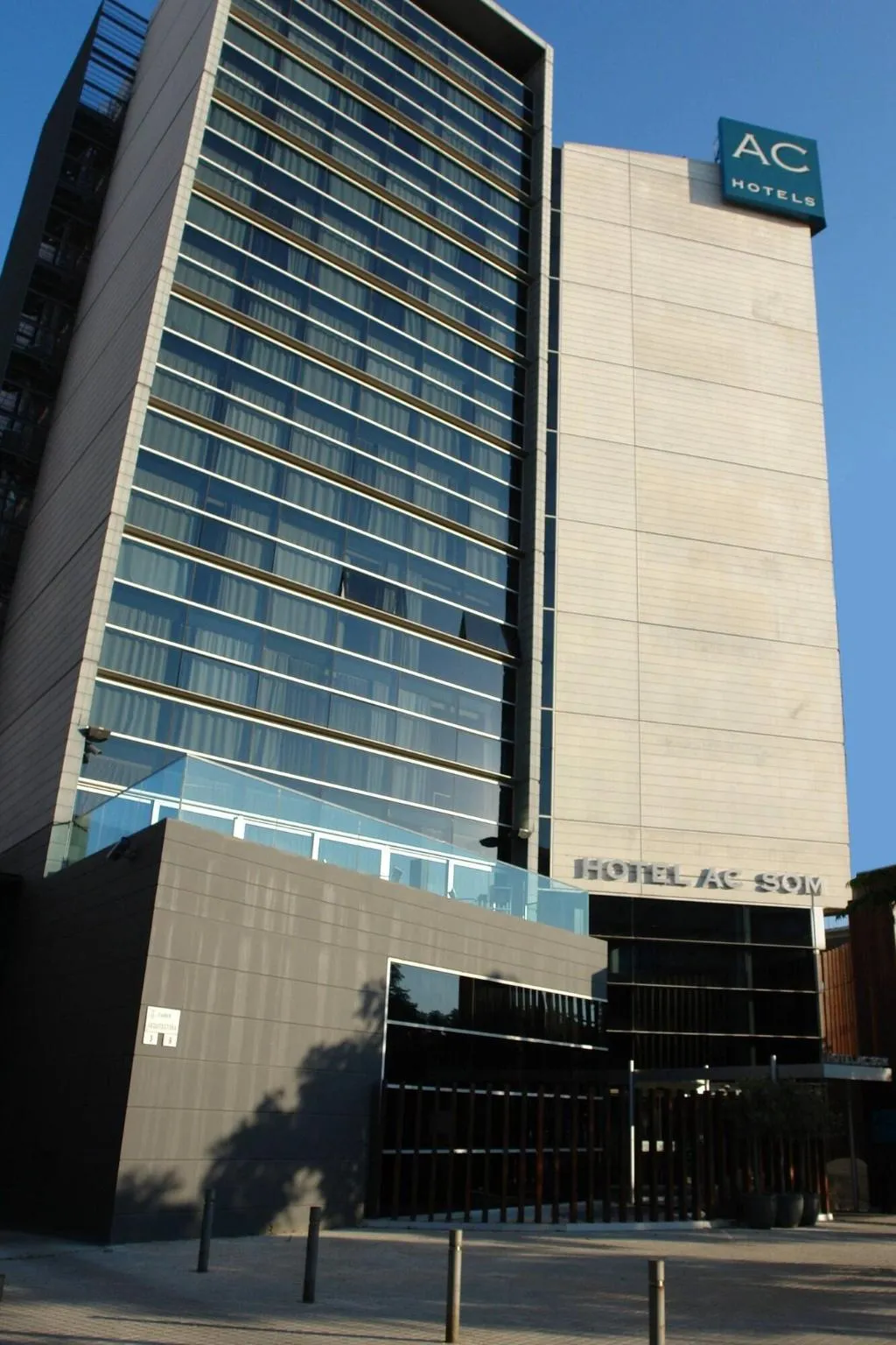 General view, AC Som, Barcelona