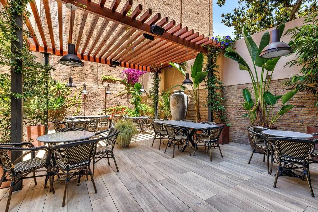 Terrace, Ronda Lesseps, Barcelona