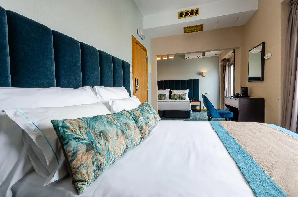 QUADRUPLE STANDARD Room, DAH Dom Afonso Henriques, Lisbon
