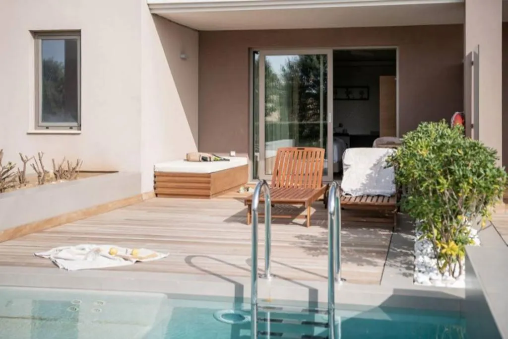 Double or Twin WITH PRIVATE POOL Room, Cretan Dream Resort & Spa, Crete