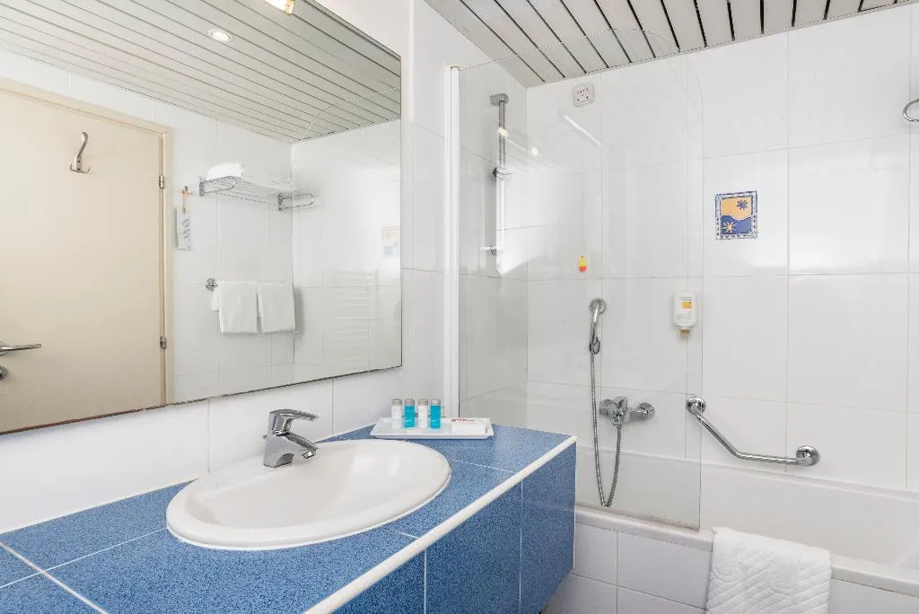 DOUBLE SINGLE USE CLASSIC Room, Hotel Umag  Plava Laguna, Istria
