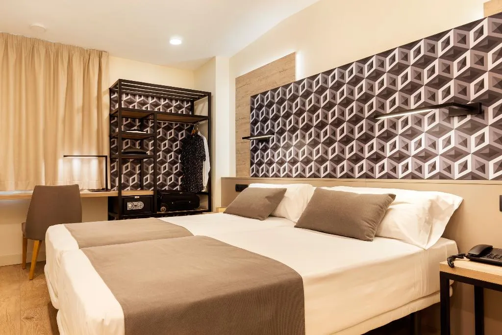 DOUBLE SINGLE USE STANDARD Room, Ronda House, Barcelona