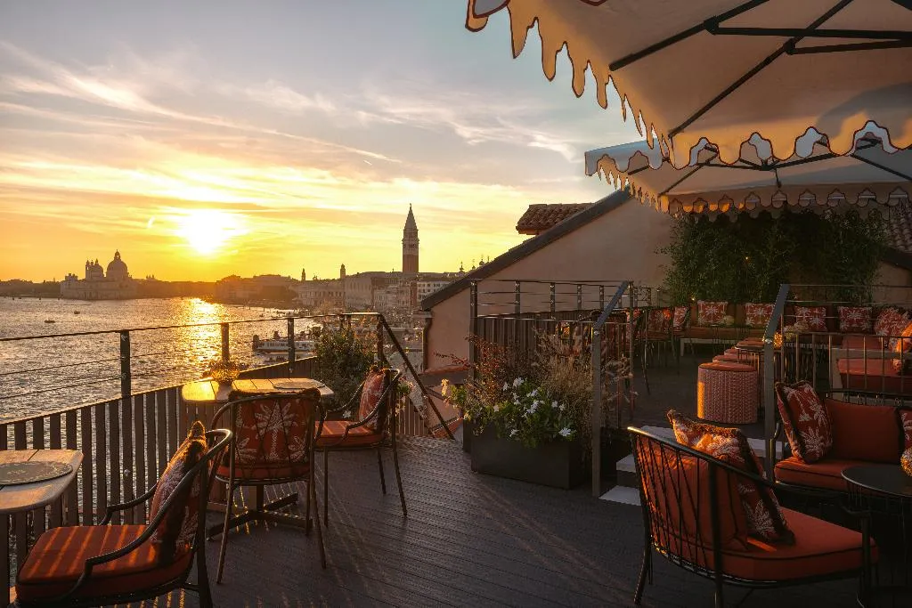 Terrace, Hotel Gabrielli Venezia - Starhotels Collezione, Venice
