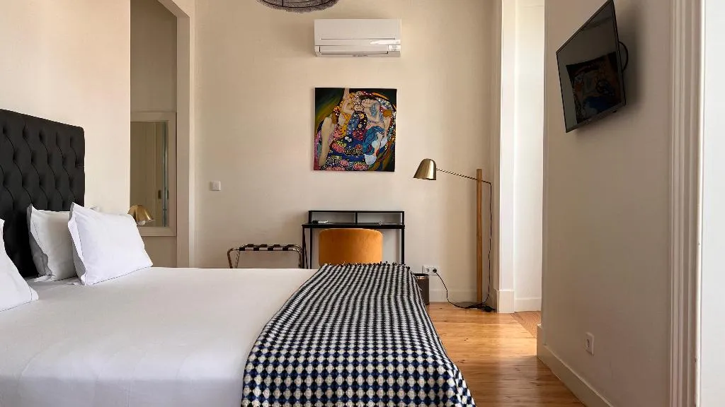 Double or Twin ONE BEDROOM ONE BATHROOM Room, Tesouro Da Baixa By Shiadu, Lisbon