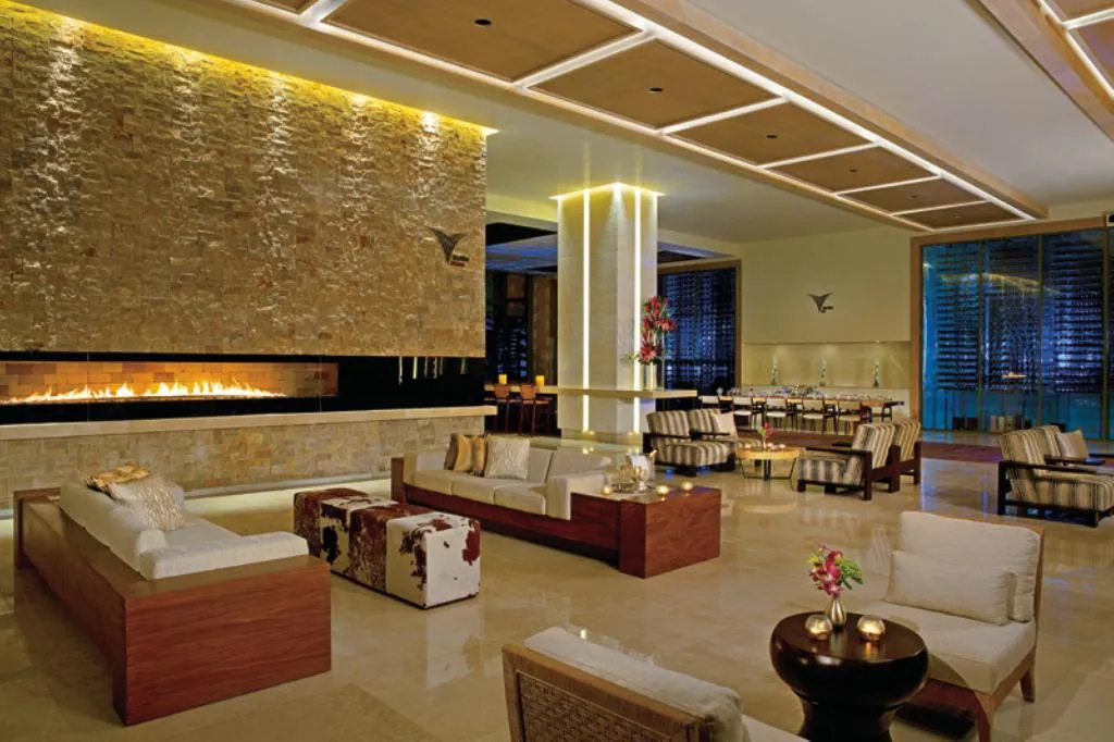Lobby, Secrets The Vine Cancun, Cancun Area