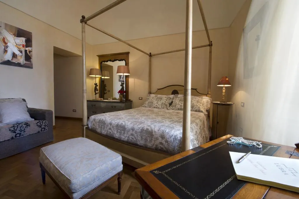 QUADRUPLE SUPERIOR Room, Lubra Casa Relax, Naples