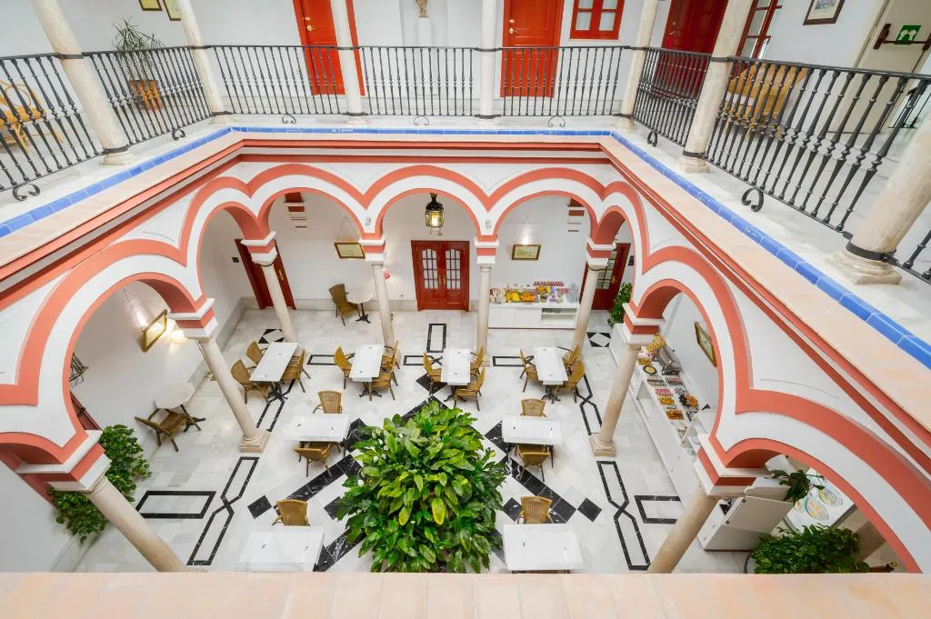 Restaurant, Sercotel Las Casas de los Mercaderes, Seville