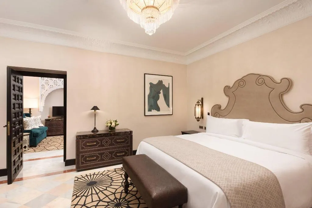 SUITE DELUXE KING BED Room, Alfonso XIII, Seville