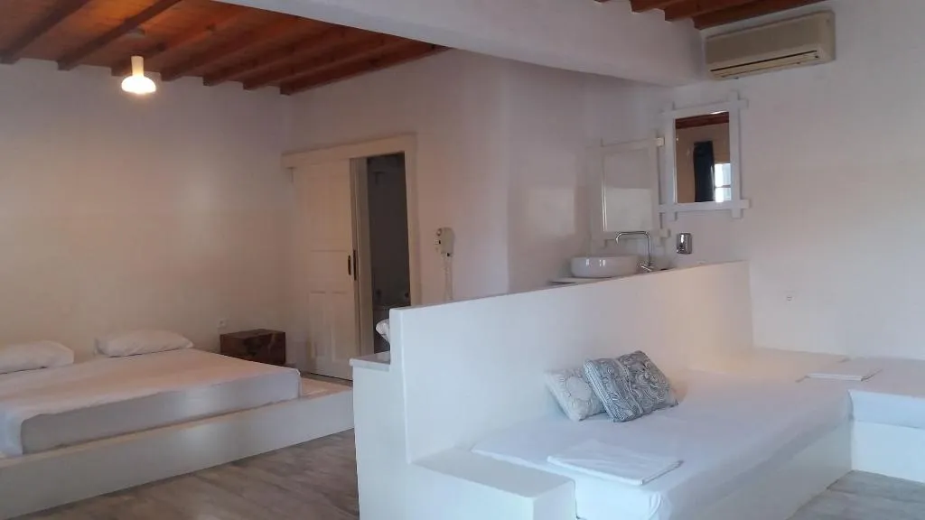Room, Manos Rooms, Mykonos