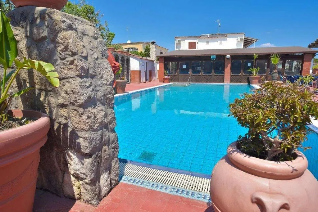 Sports and Entertainment, Junior Village, Naples
