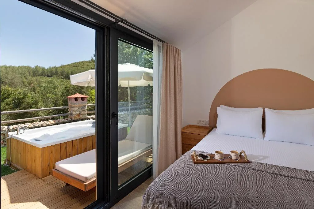 DOUBLE DELUXE WITH TERRACE Room, Kairos Hotel, Dalaman