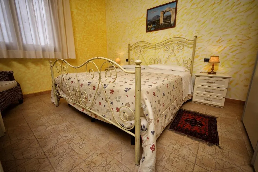 Room, Hotel History, Palermo
