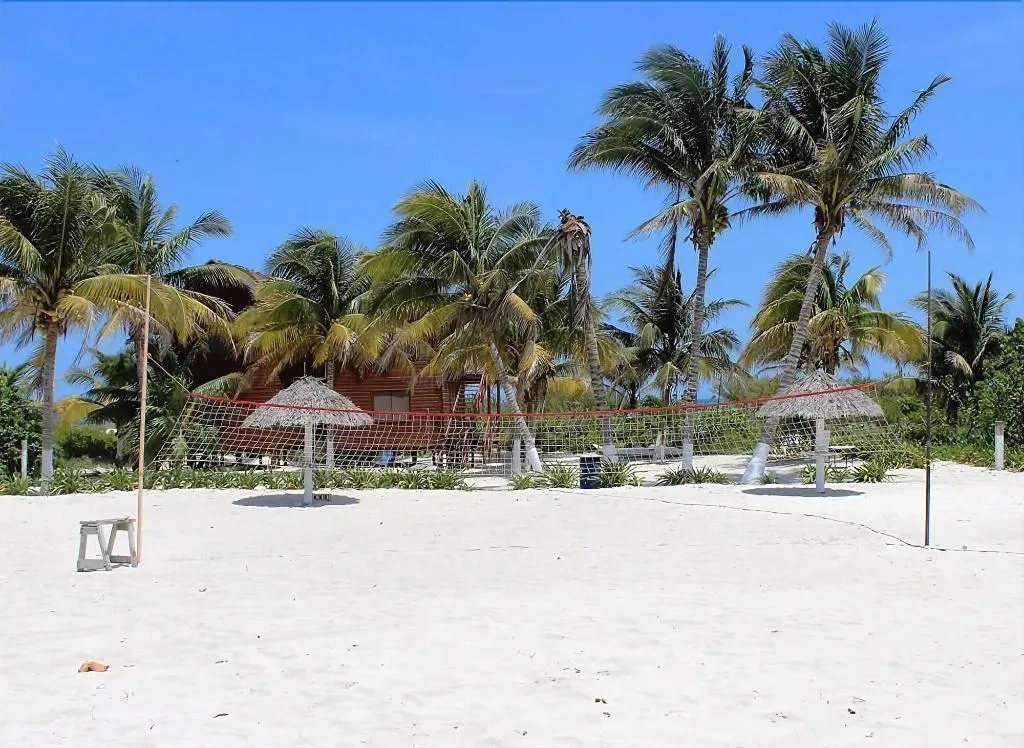 Sports and Entertainment, Cabañas El Cuyo, Cancun Area
