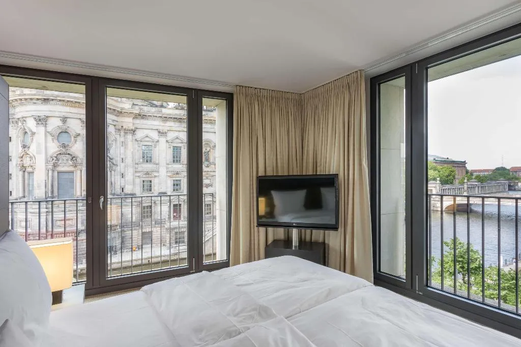 Room, Radisson Collection Hotel, Berlin, Berlin