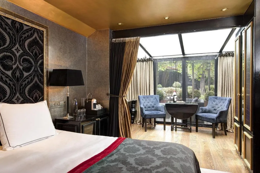 Room, The Pavilions Amsterdam, The Toren, Amsterdam