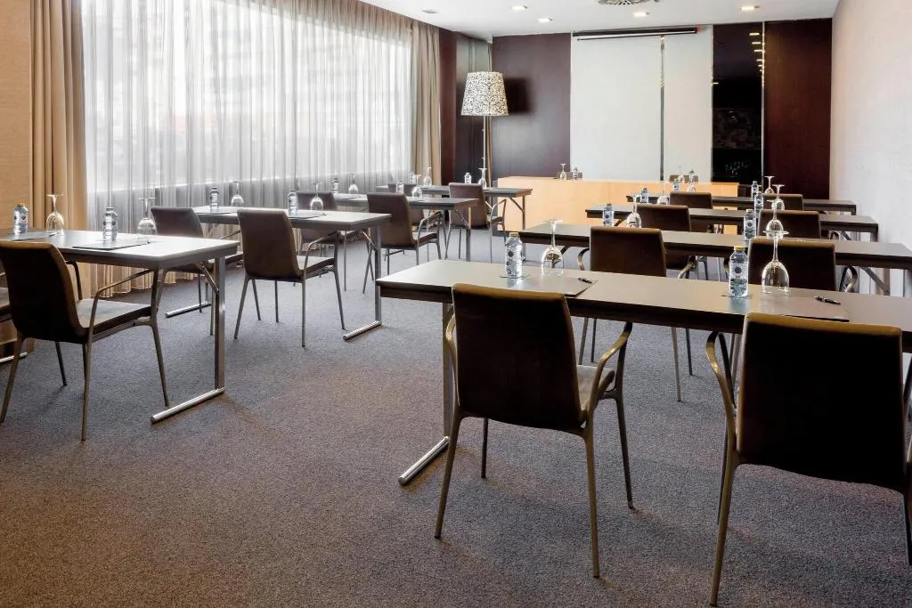 Conferences, AC Elda, Costa Blanca