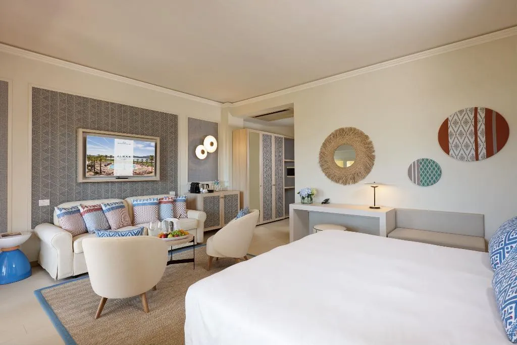 JUNIOR SUITE BAY VIEW Room, Almar Timi Ama Resort & Spa, Cagliari