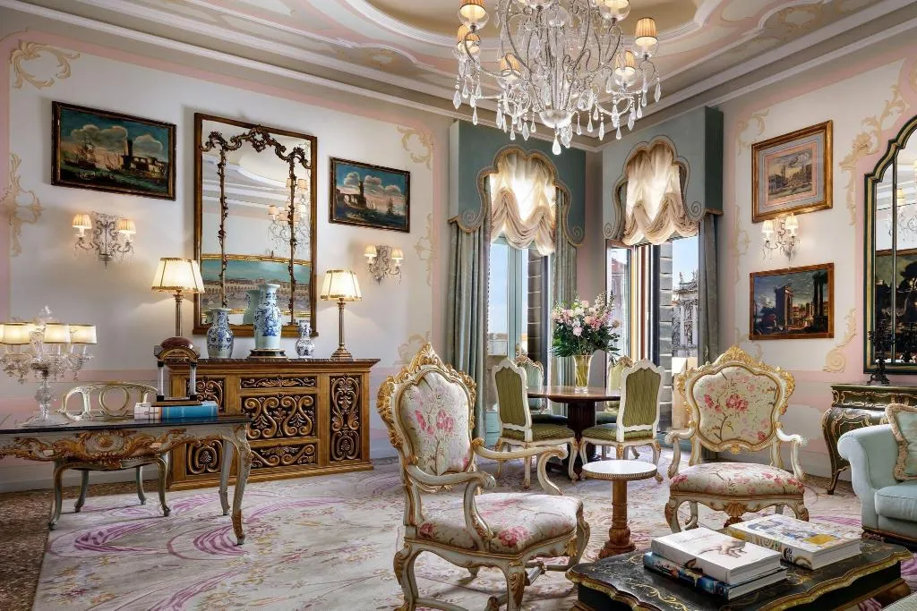 Room, The Gritti Palace, a Luxury Collection Hotel, Venice