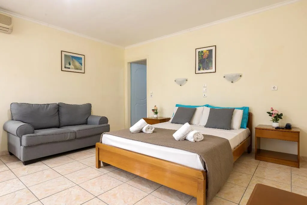FAMILY ROOM CAPACITY 4 ONE BEDROOM Room, Laganas Holidays Hotel, Zante