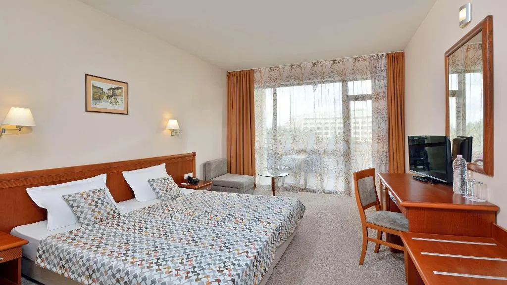 DOUBLE PARK VIEW Room, Sol Nessebar Bay Resort, Bourgas