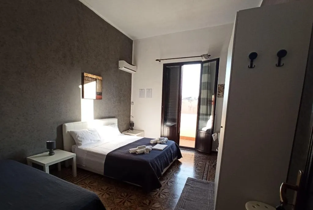 Room, B&B Royal palermo, Palermo