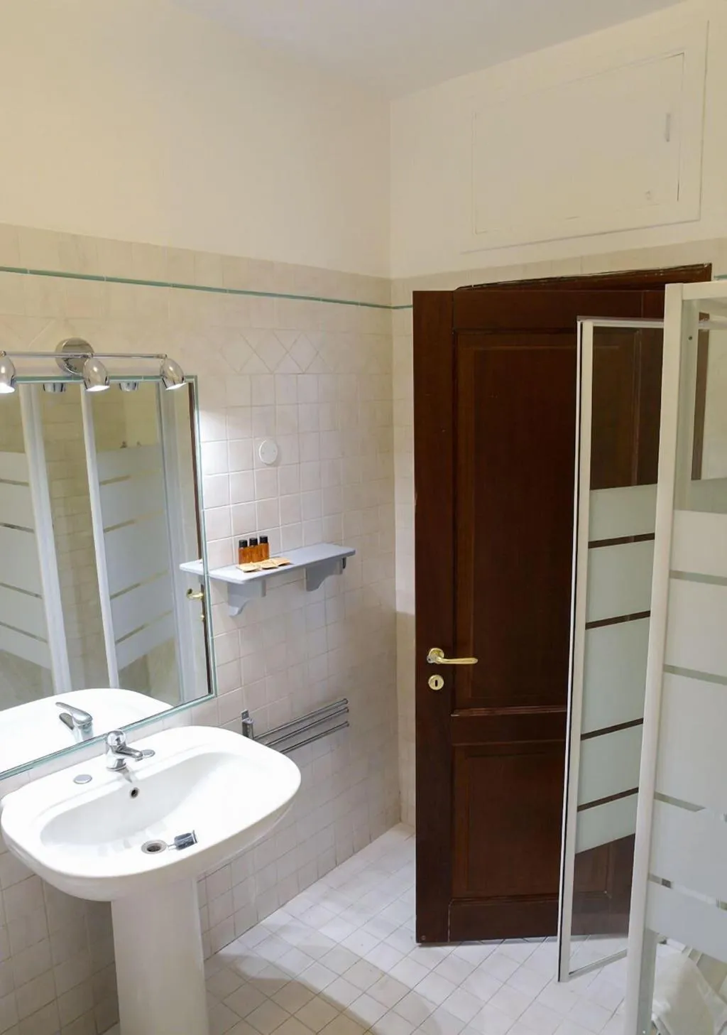 Room, Few Steps From Colosseum, Naples