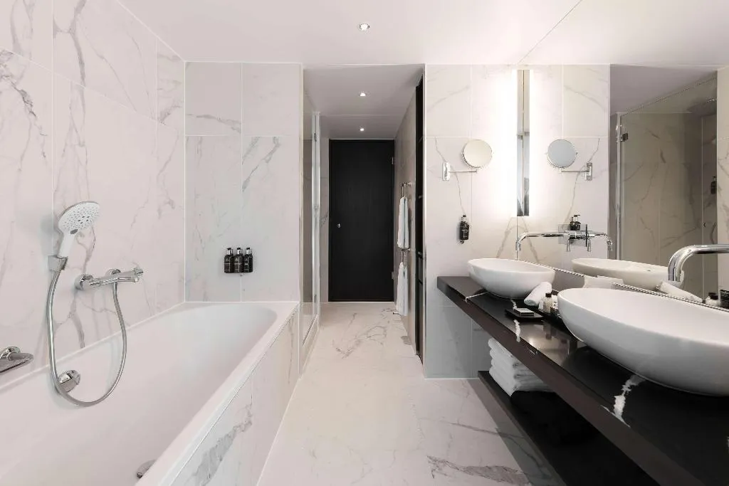 Room, Radisson Collection Hotel, Berlin, Berlin
