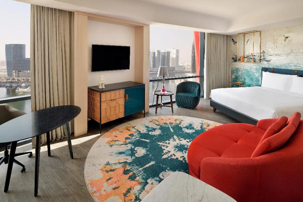 JUNIOR SUITE KING SIZE BED Room, Hotel Indigo Dubai Downtown, Dubai