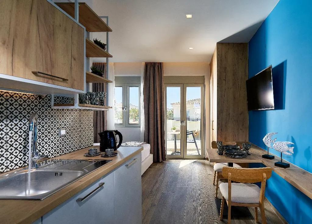 JUNIOR SUITE GARDEN VIEW Room, Theasea Stylish Residence, Crete