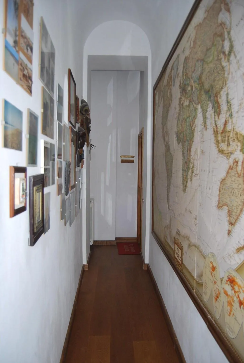 Lobby, Pettinary Village, Rome