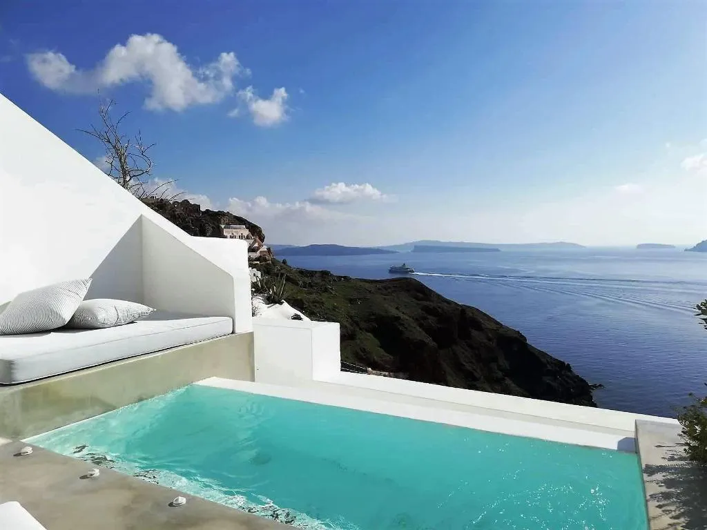 Room, Marizan Caves & Villas, Santorini, Santorini