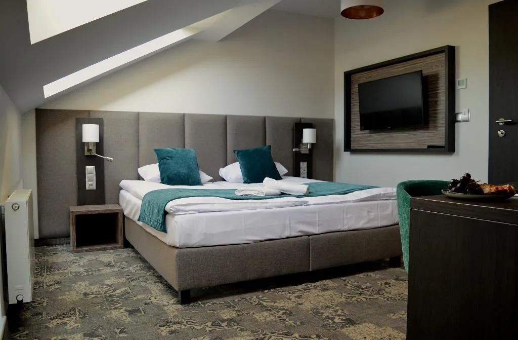 DOUBLE ECONOMY Room, Hotel Estera, Krakow