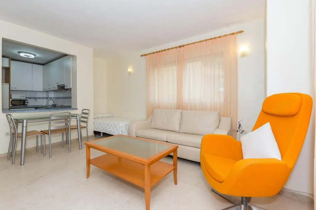 Room, Guadalupe Cozy Inns, Costa Del Sol