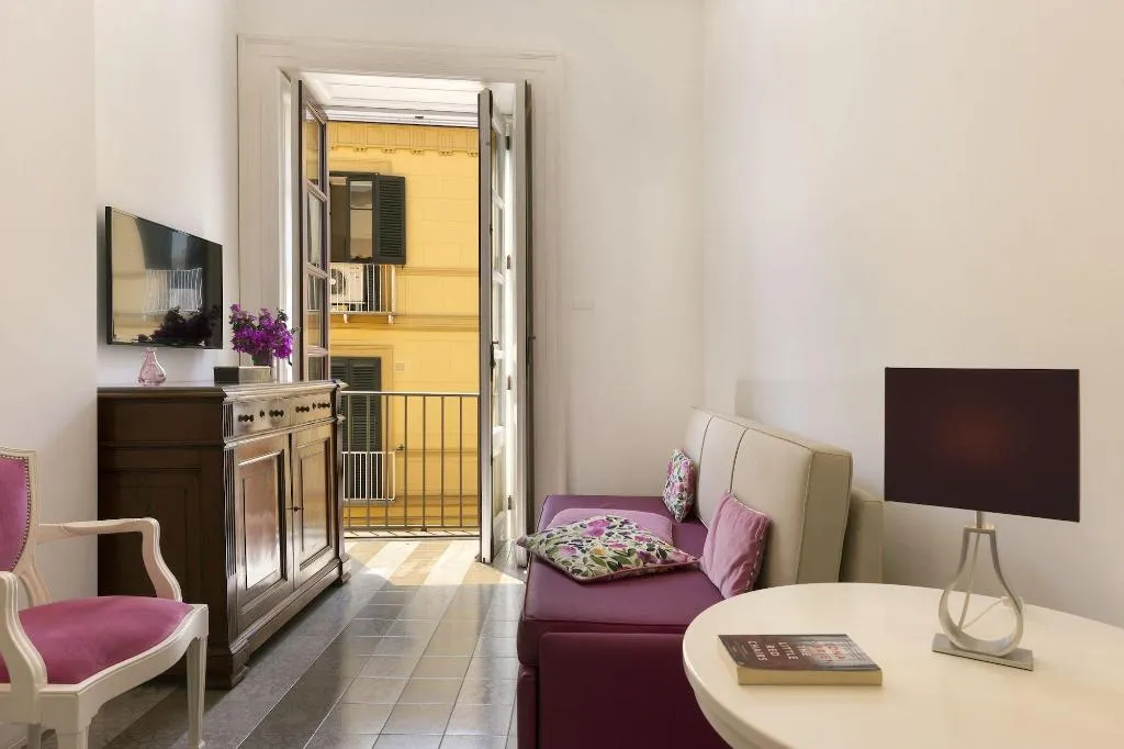 Room, La Casa Dell Orologio, Naples