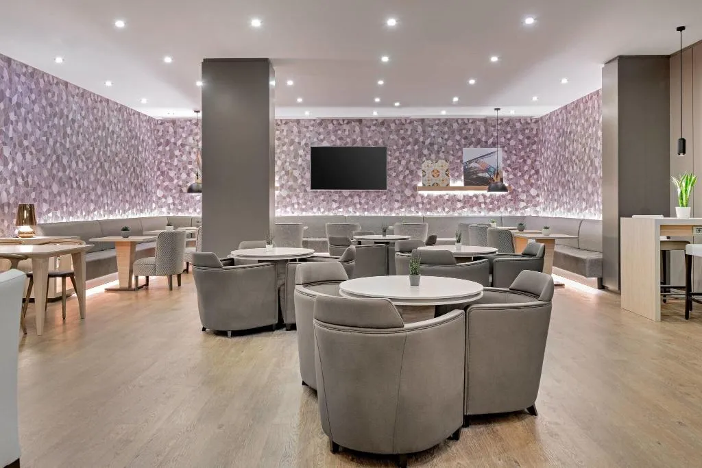 Lobby, AC Porto, Porto
