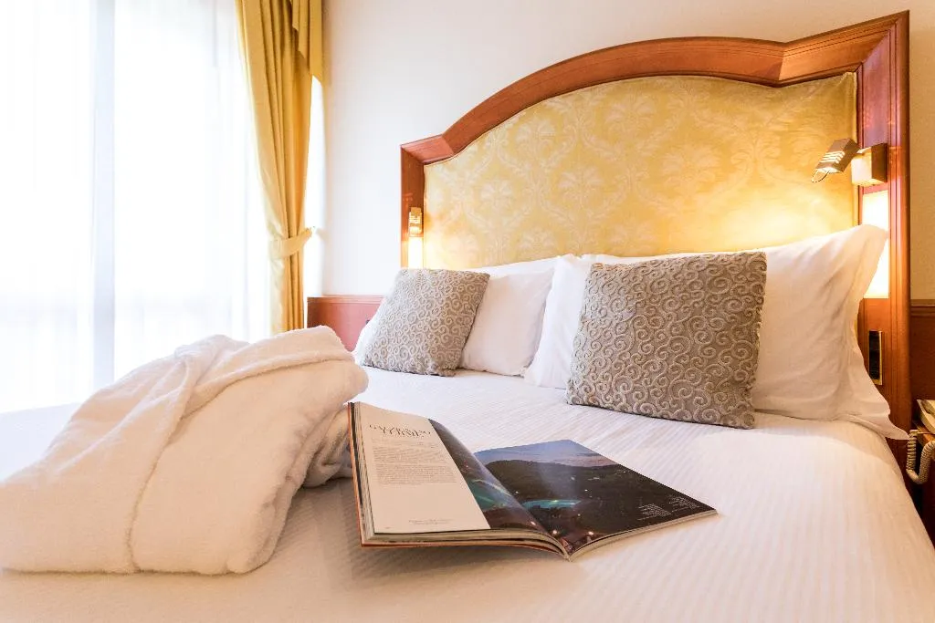 DOUBLE SUPERIOR Room, Galzignano Resort Terme & Golf - Hotel Sporting, Venice