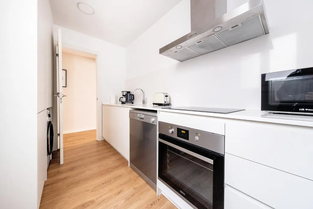 APARTMENT THREE BEDROOMS Room, Ainb Barcelona Sants Apartments, Barcelona
