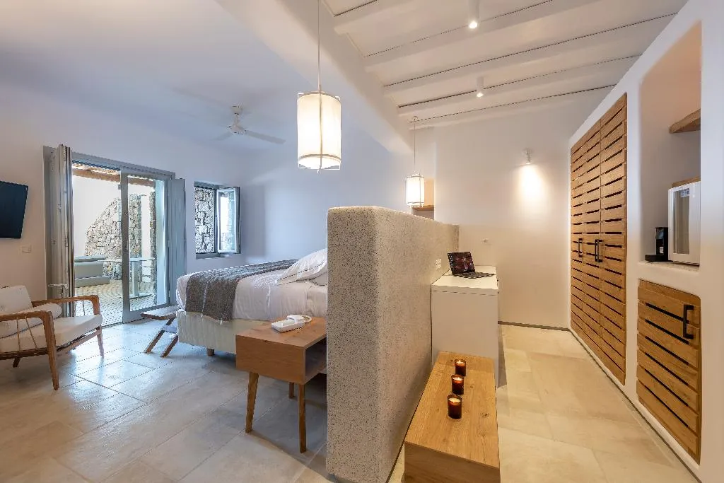 JUNIOR SUITE WITH PRIVATE POOL Room, Alissachni Mykonos, Mykonos
