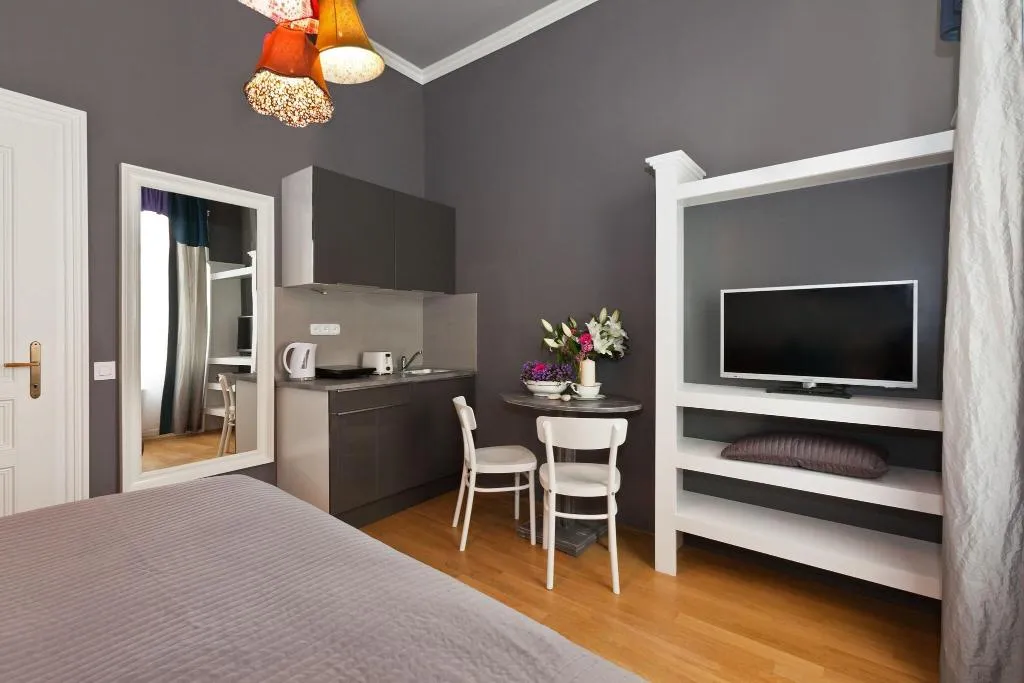 Room, Royal Prague City Apartments, Prague