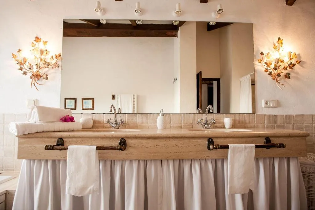 Room, The Urban Villa, Costa Del Sol