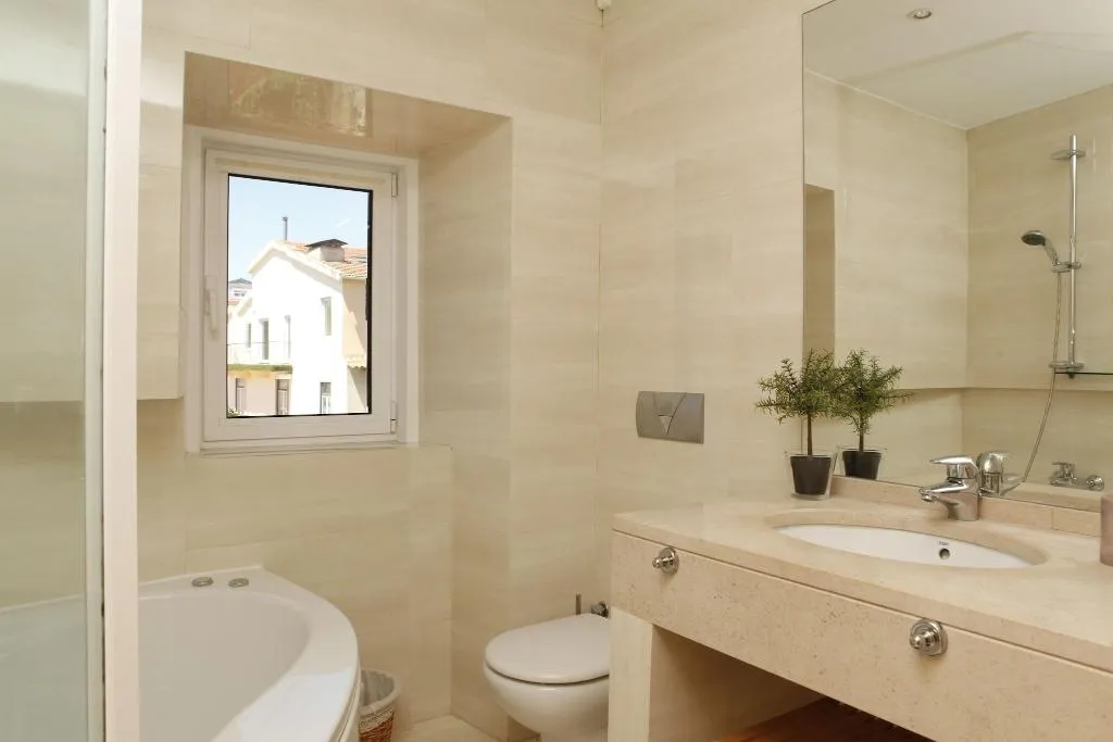 Room, Flores Guest House, Lisbon